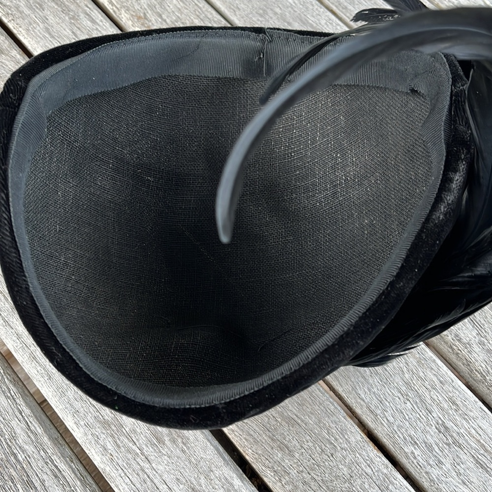 Vintage Black Hat with Iridescent Feather Accent - Picture 9 of 16